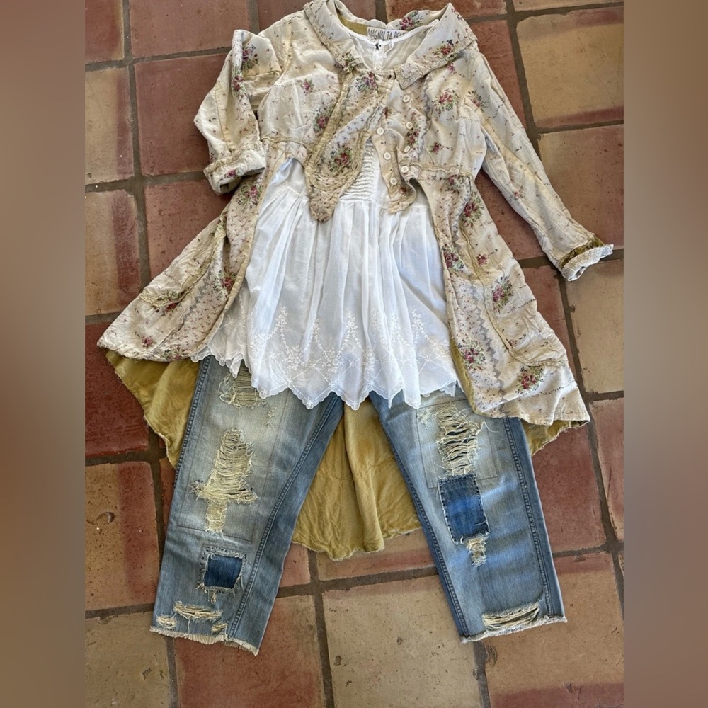 Gorgeous Magnolia Pearl Lyudmila Jacket